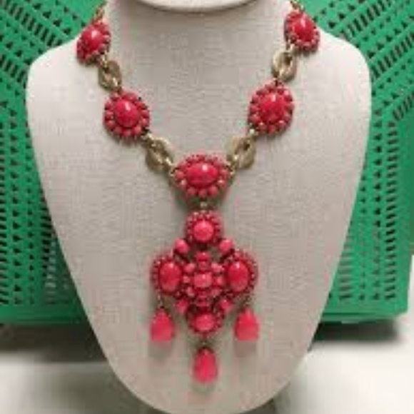 Stella & Dot Sardinia Vibrant Red Statement Necklace - Picture 6 of 9